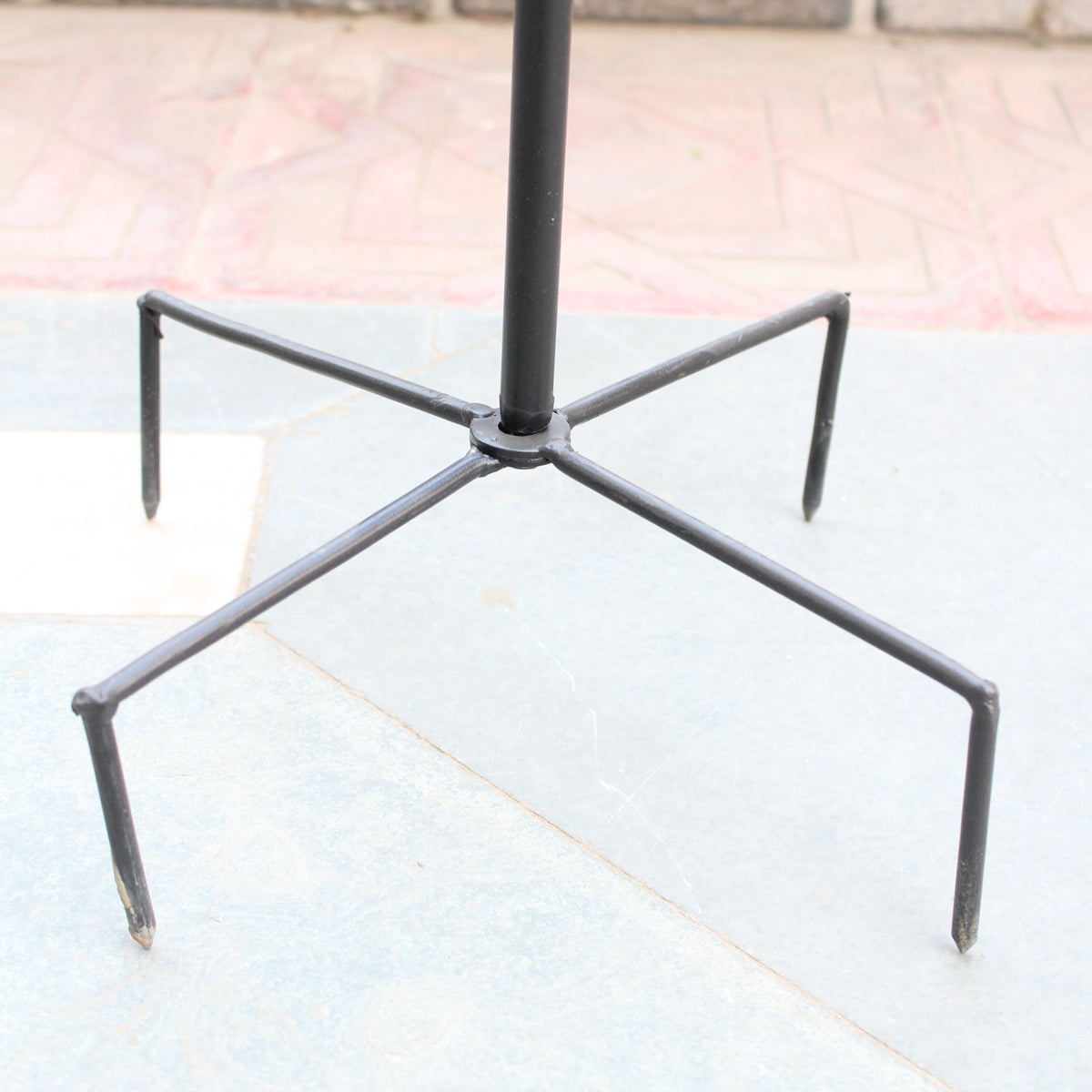 Our Green Window Metal Stand Black Color with 2 hooks