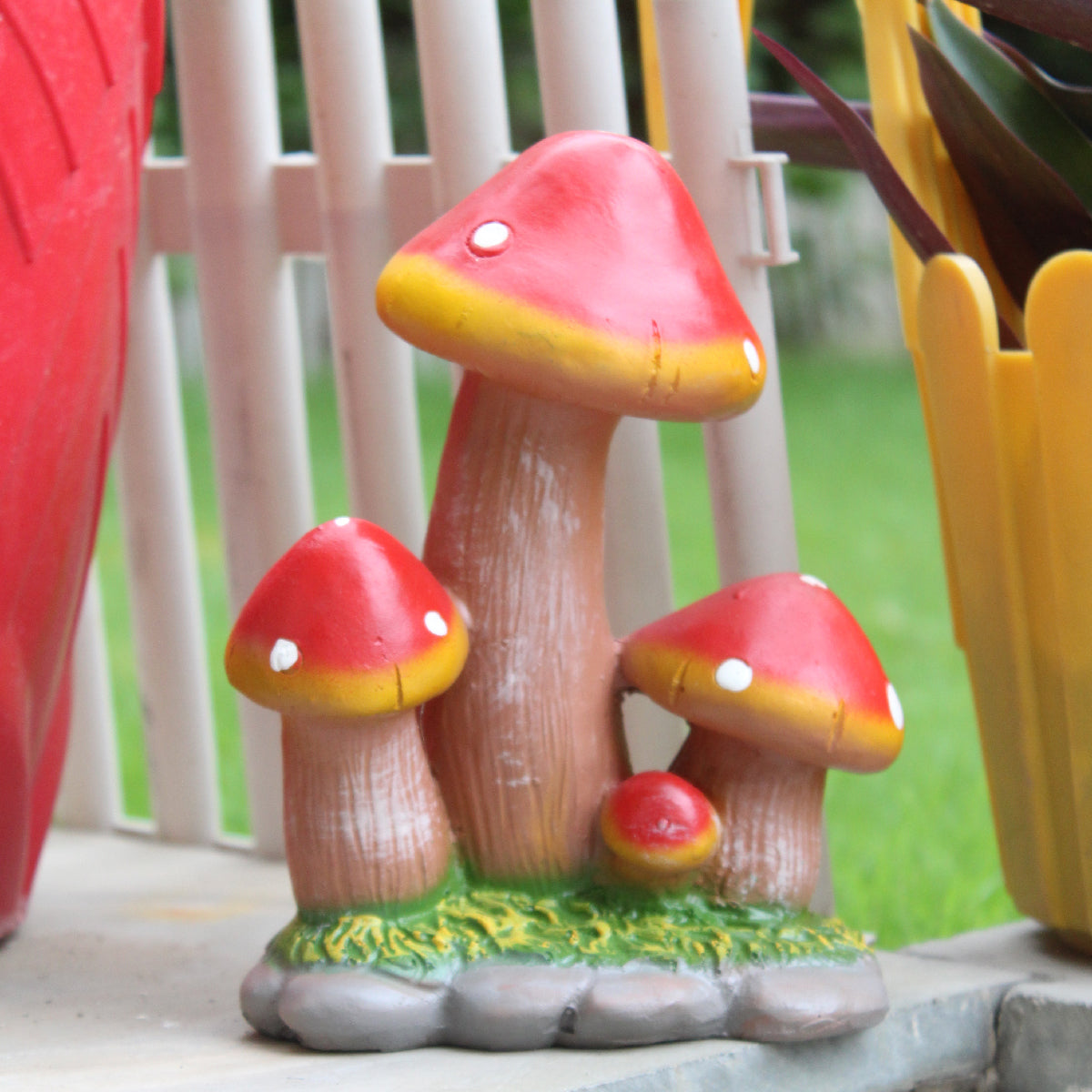 Wonderland resin mushroom garden décor in red| garden statue |Outdoor mushroom sculpture|Whimsical garden mushroom