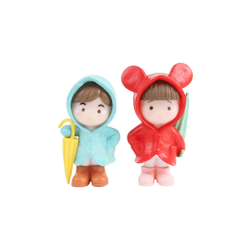 Raincoat Couple-2 (Red and Blue)( Miniature toys , cake toppers , small figuine, Valentine couple)