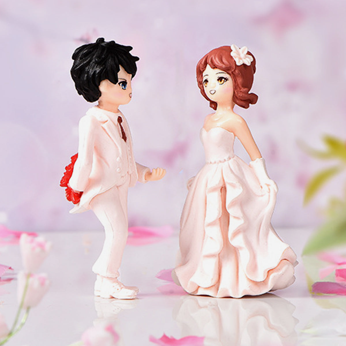 Romantic Couple-Peach and Pink( Miniature toys , cake toppers , small figuine, Valentine couple)