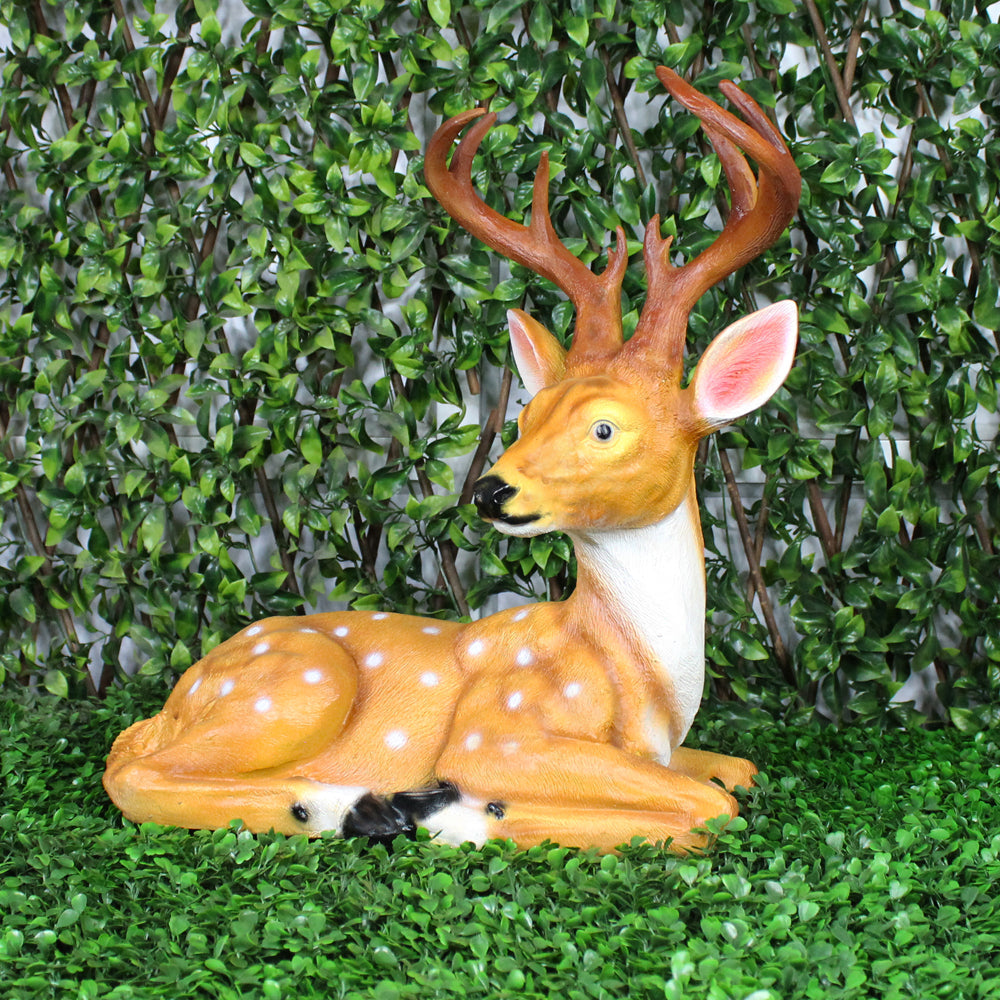 Deer with Horns Sitting for Balcony and Garden Decoration