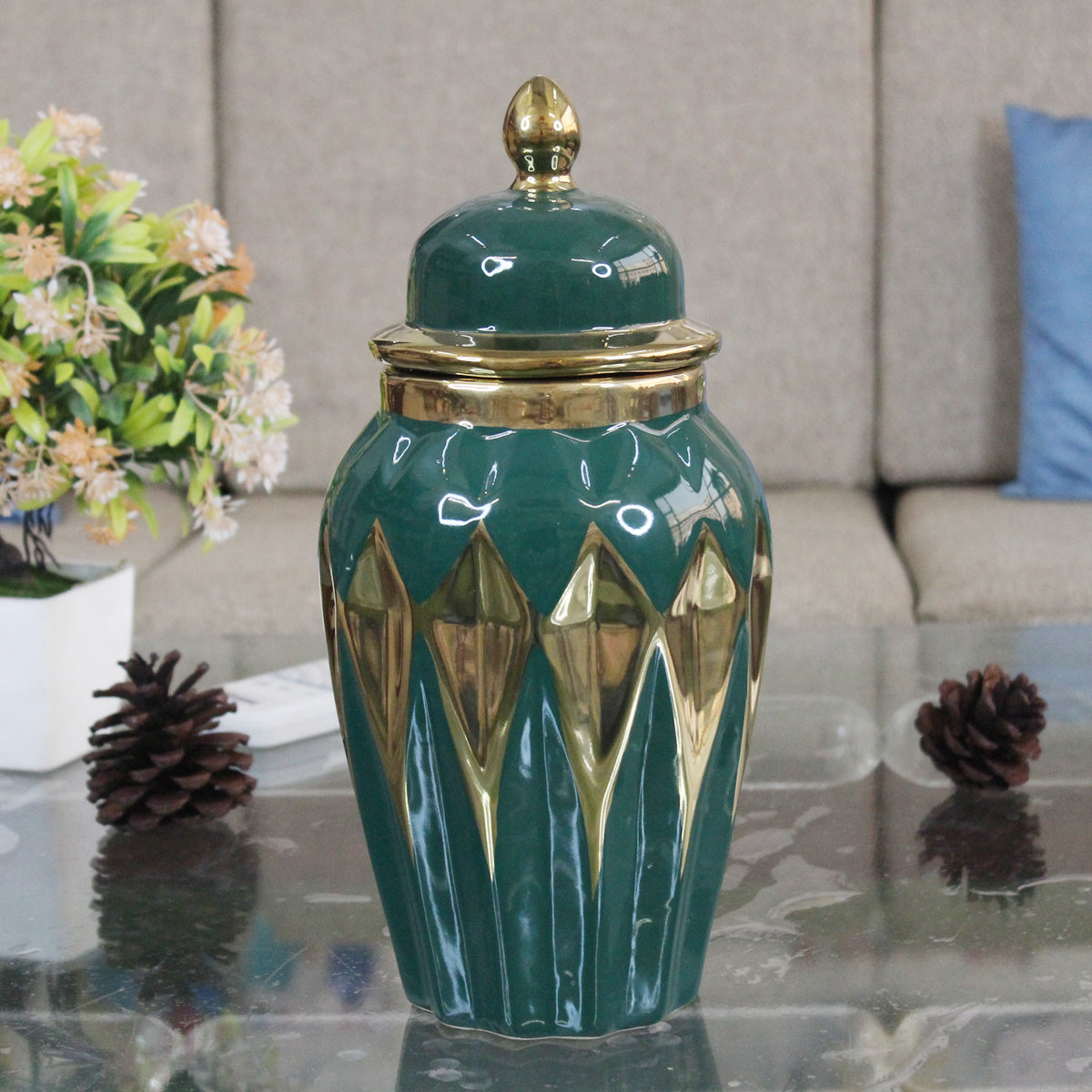 Green Gold Flower Vase-1