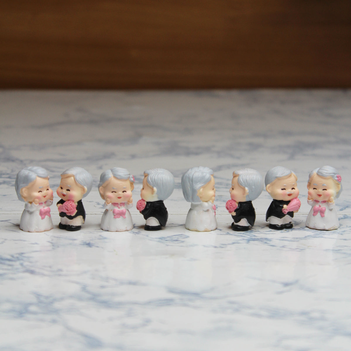 Wonderland imported miniatures ( pack of 4 ) old couple grandma grandpa