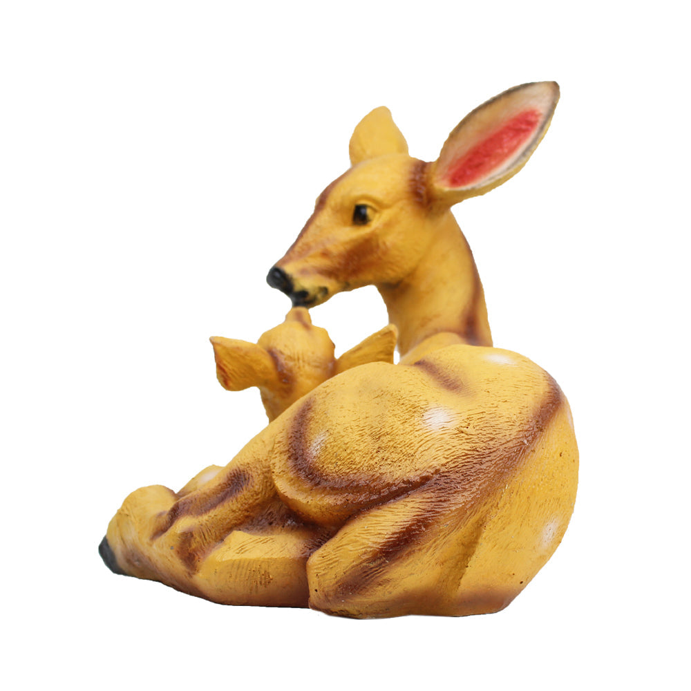 Sitting Mother and Baby Deer Statue for Garden Decoration (Light Brown)