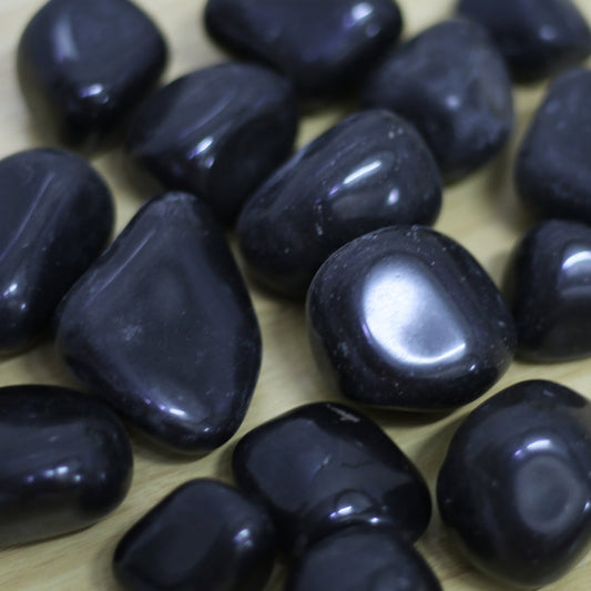 Wonderland Polish Black|Decorative Pebbles|Garden Pebbles|Colored Pebbles|Smooth pebbles|River Pebbles ( 1 kg pack )