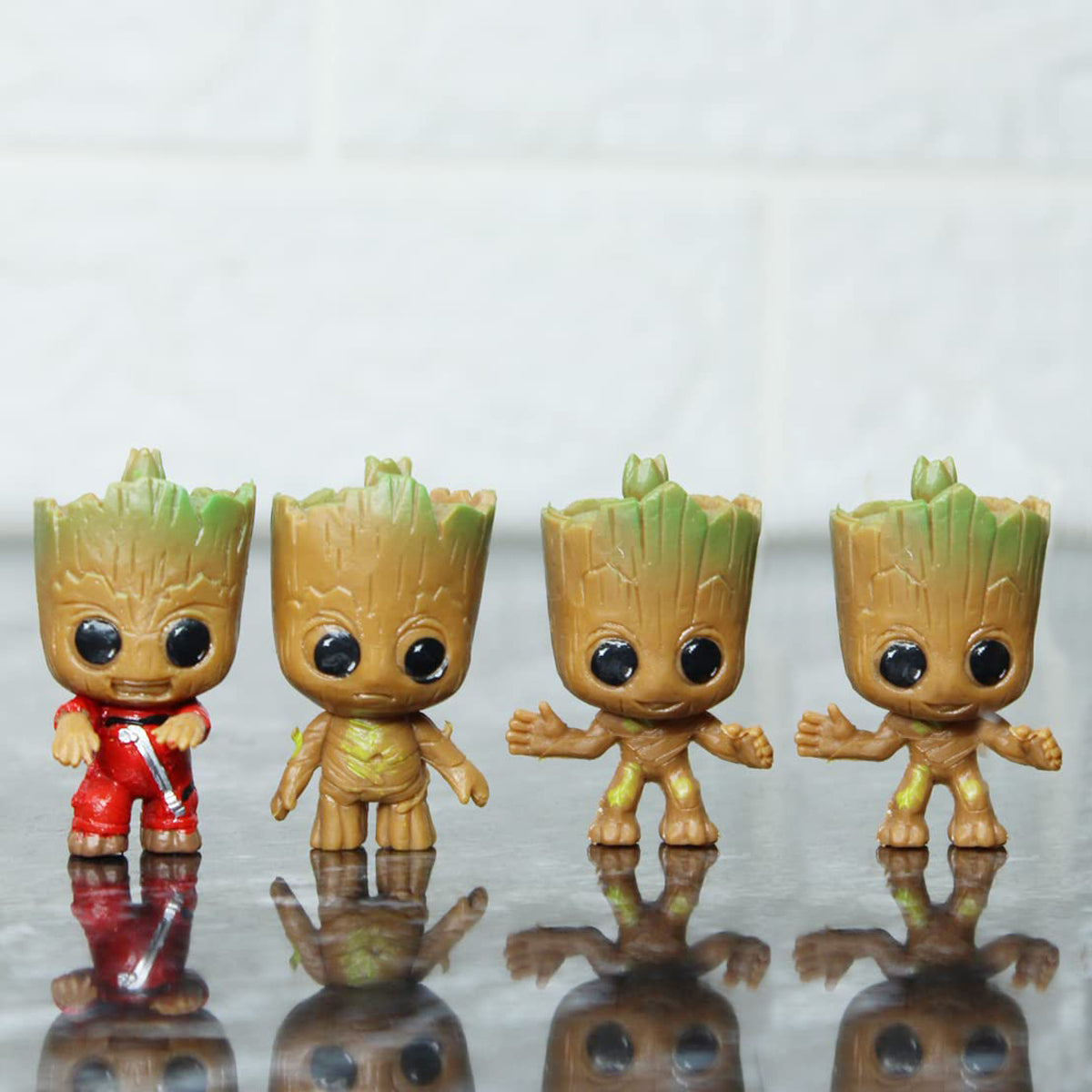 (Set of 4) Groot Miniature for Landscape Decoration