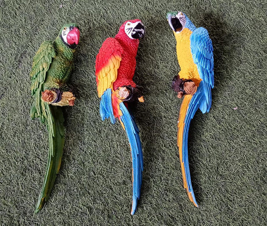 Set of 3 Medium Parrots