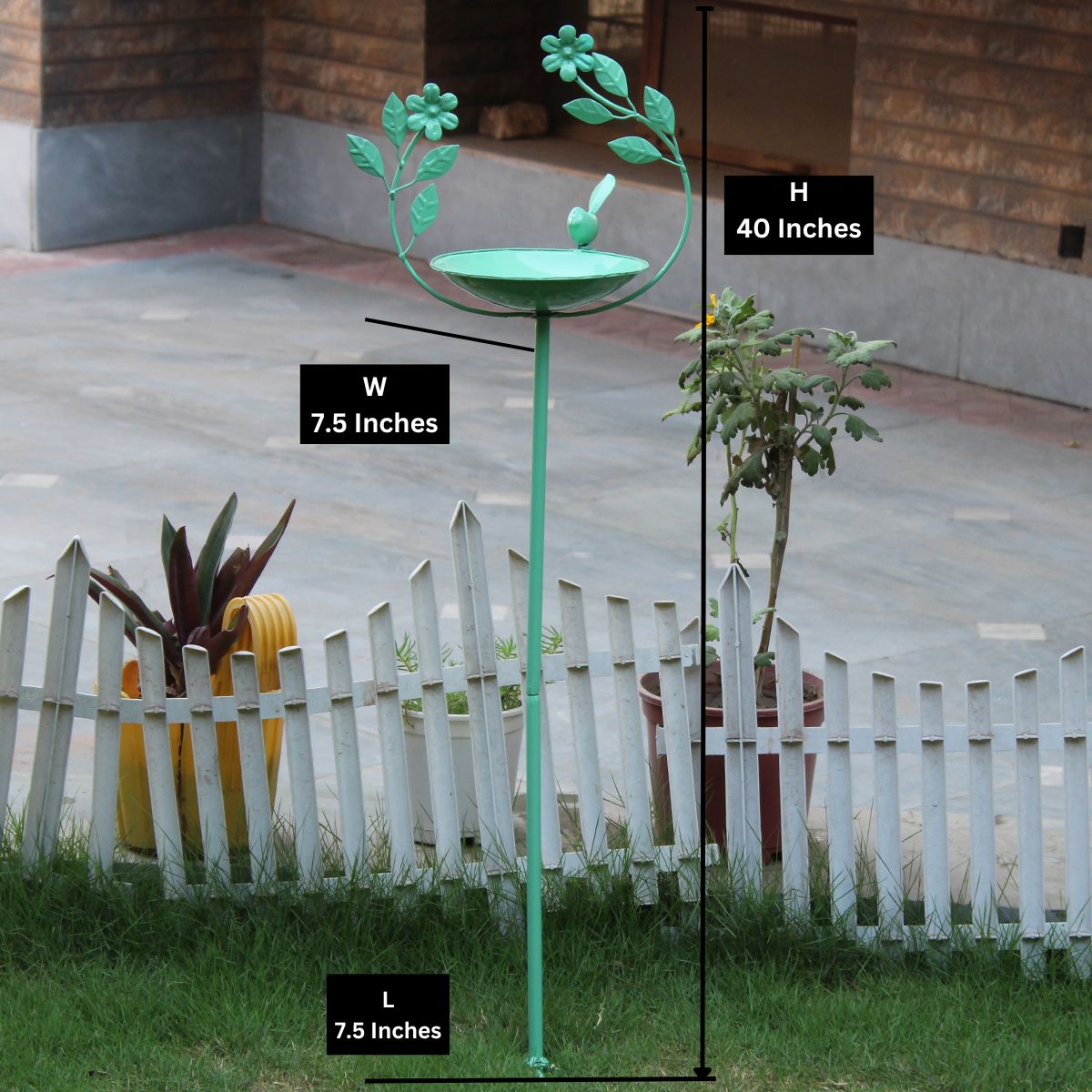 Wonderland Metal Birdfeeder| bird bath  Stand Green Color