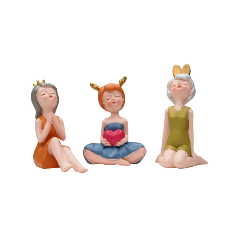 Wonderland imported resin set 3 sitting girls statue| shelf décor