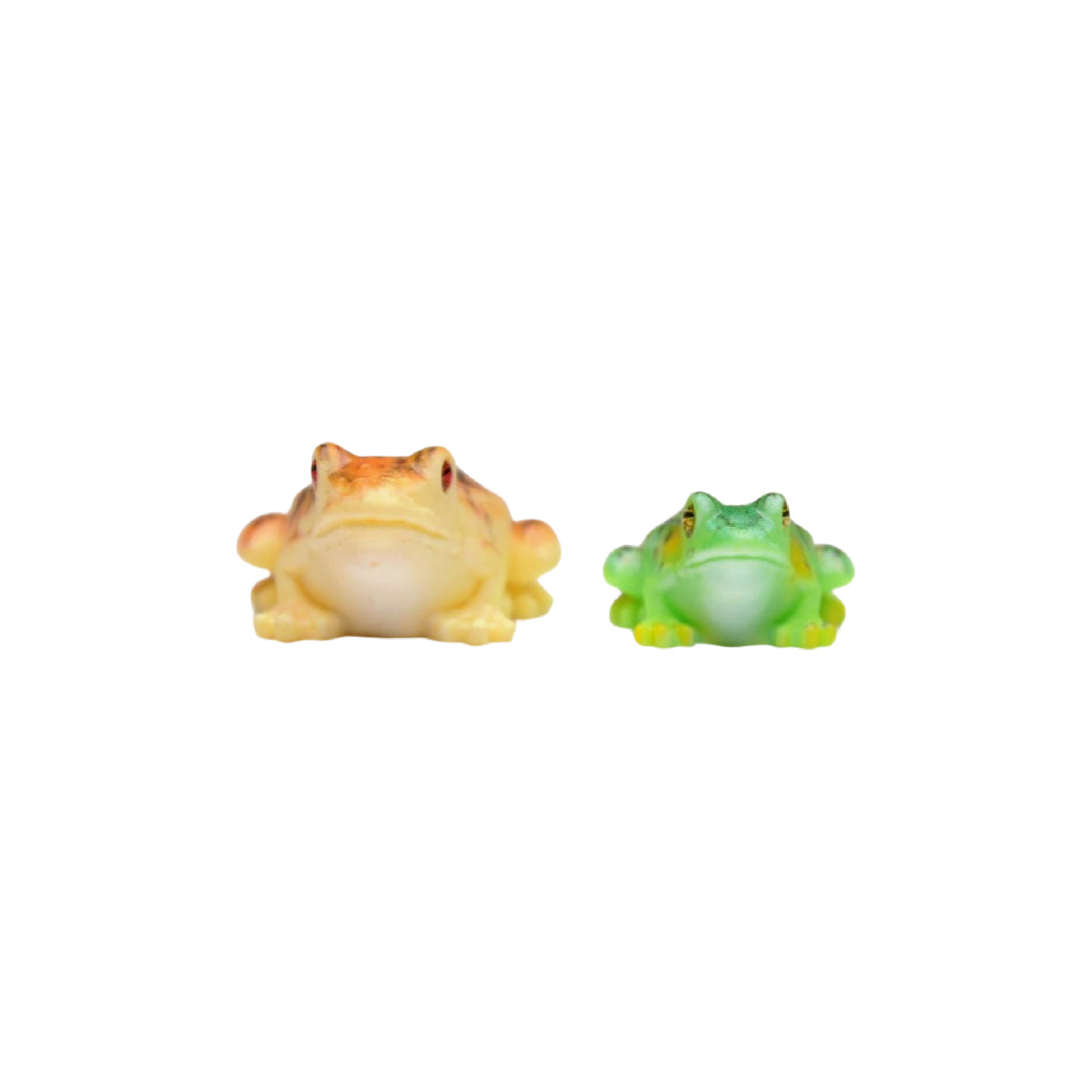 Wonderland imported miniatures ( pack of 4 ) real looking frogs