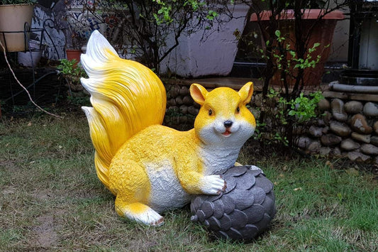 Our Green Window Big Sitting Squirrel for Balcony and Garden Decoration